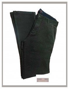 Pantalón Chino de pana elástica en verde Hosiery 2