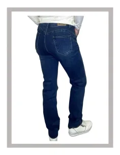 Pantalón chica semi recto Push-Up en piedra Strategga V5 2